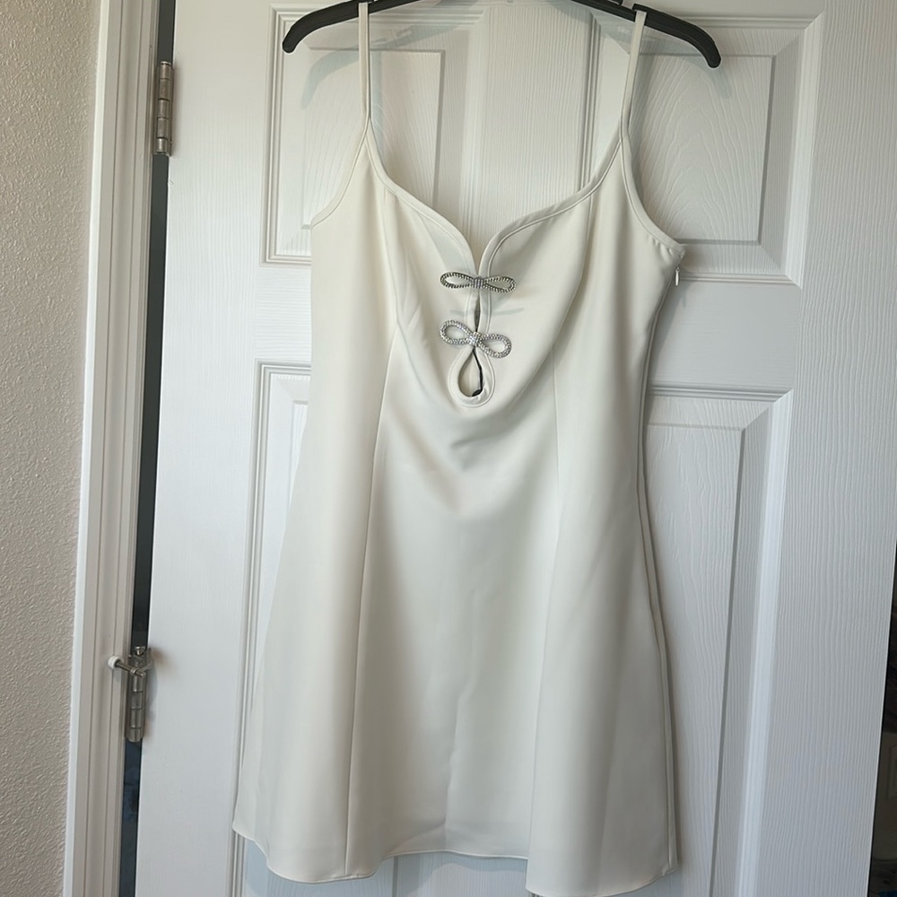 White Gianni Bini Dress with Diamond Bows